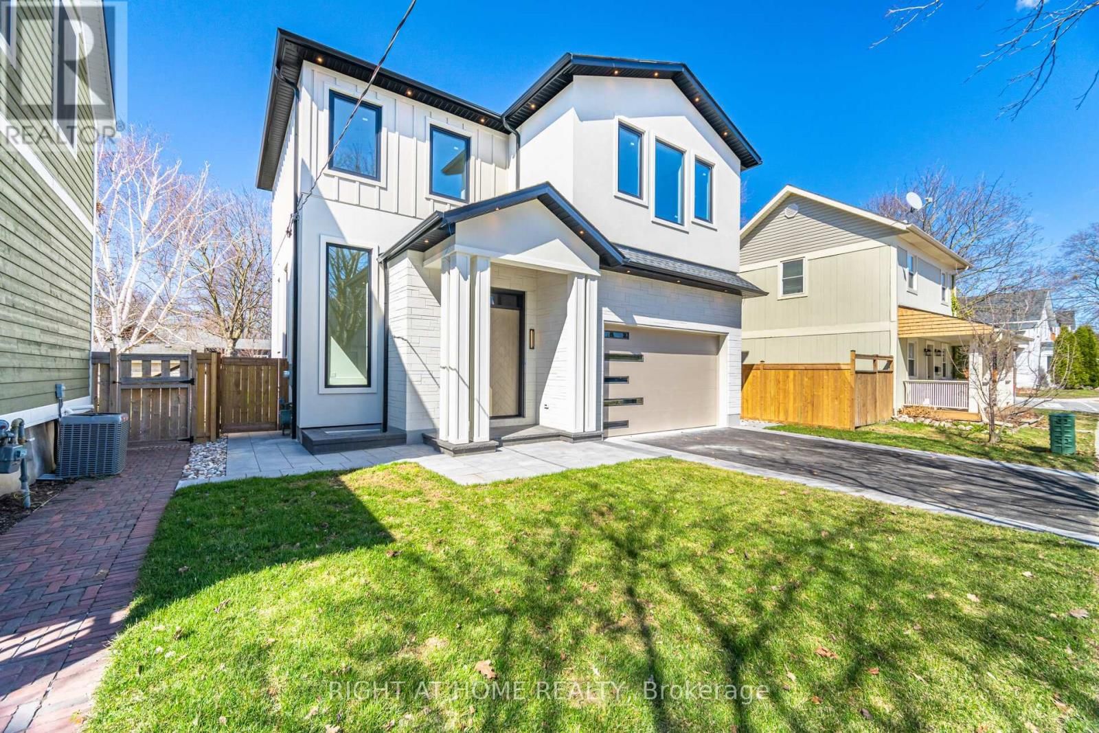 84 MOSLEY STREET Image 2