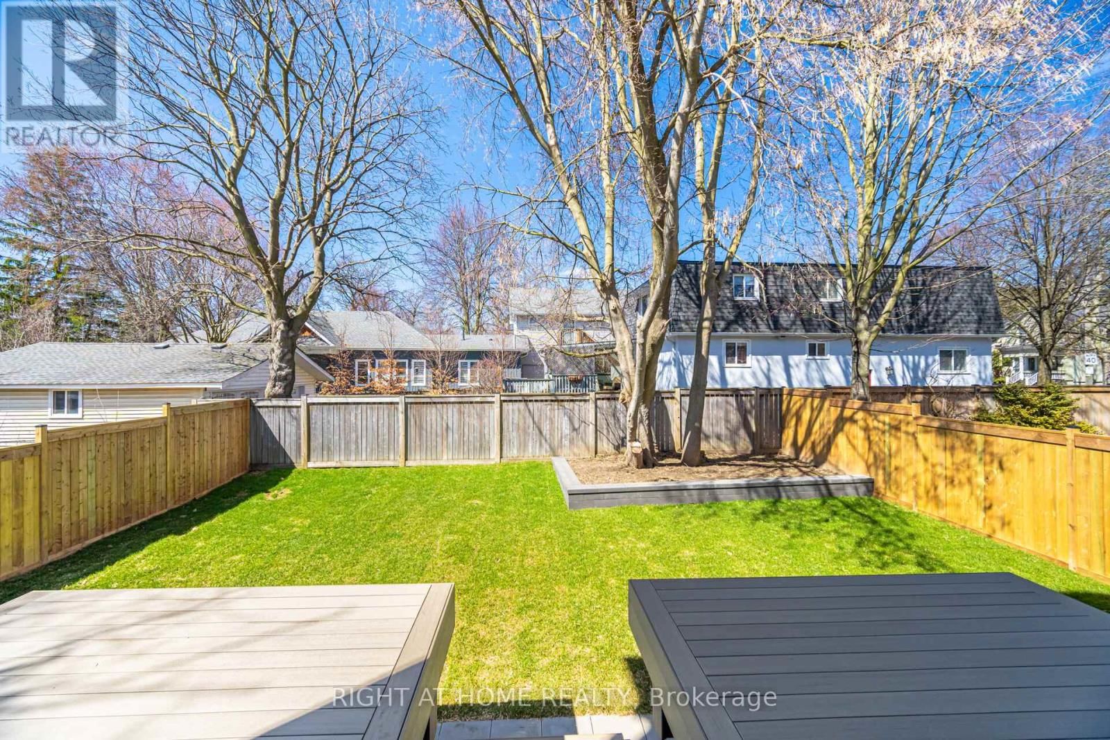 84 MOSLEY STREET Image 46