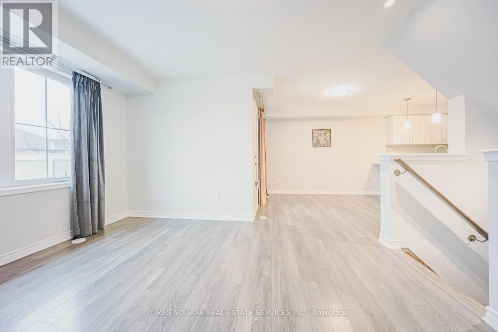 10 STOCKS LANE Image 13