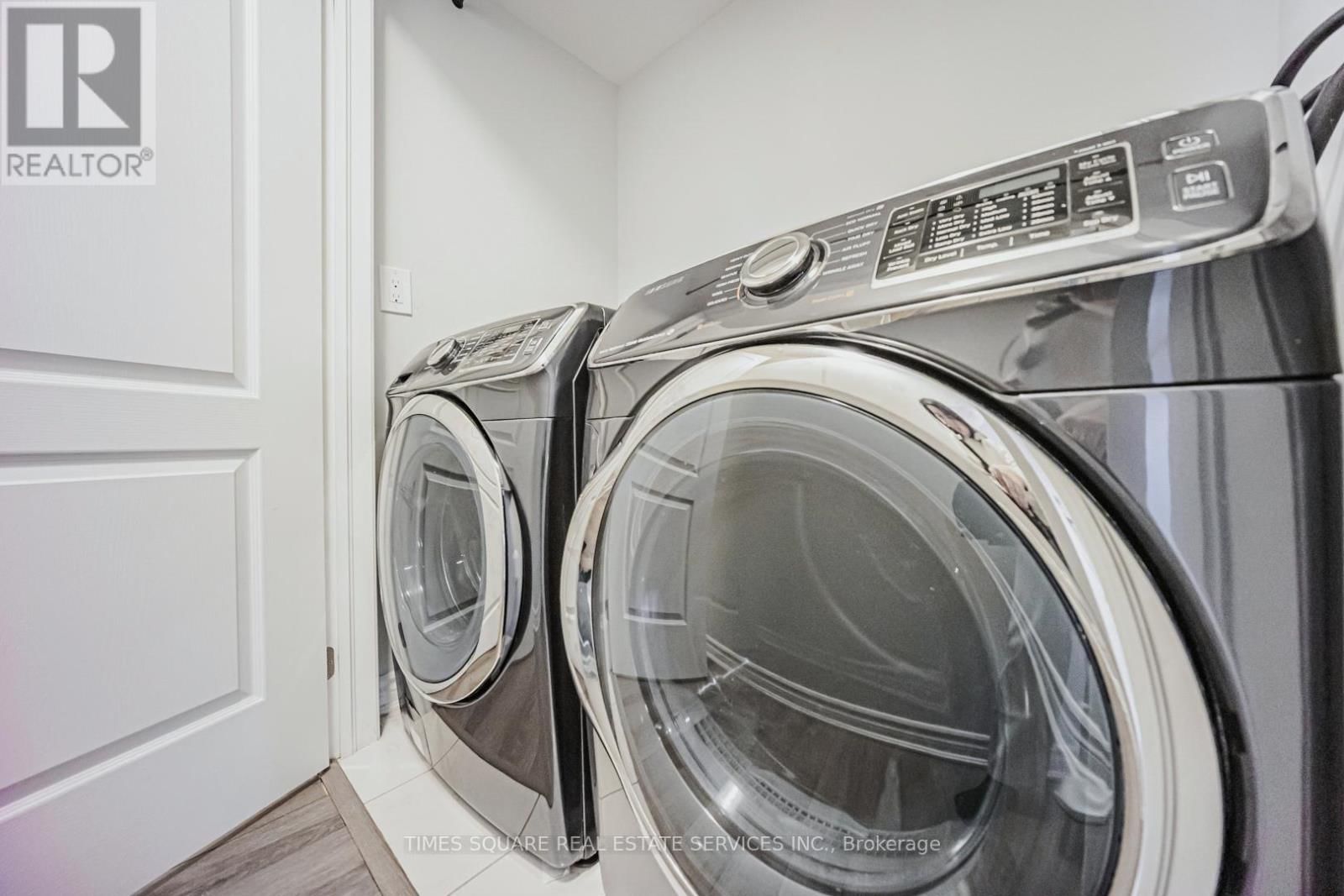 10 STOCKS LANE Image 14