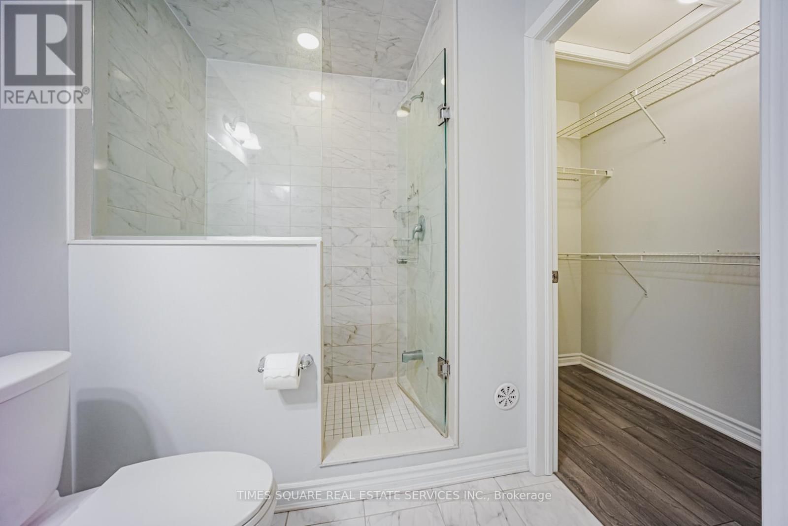 10 STOCKS LANE Image 23