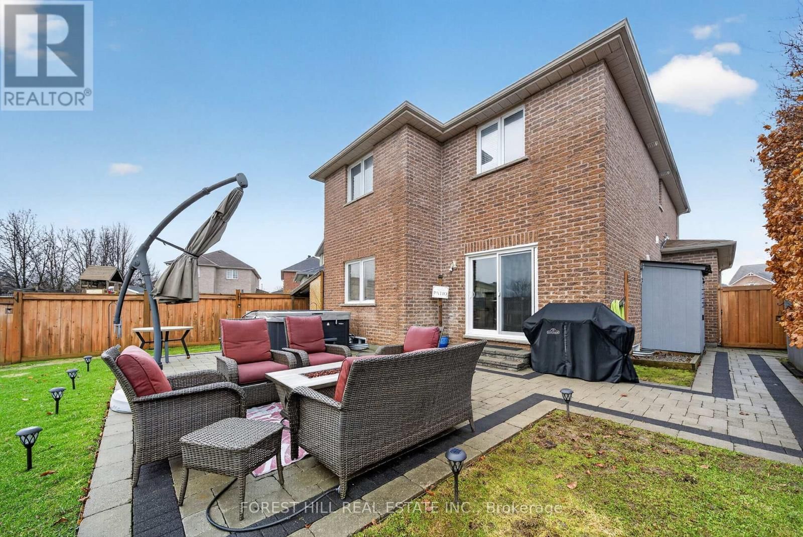 18 DRESDEN COURT Image 39