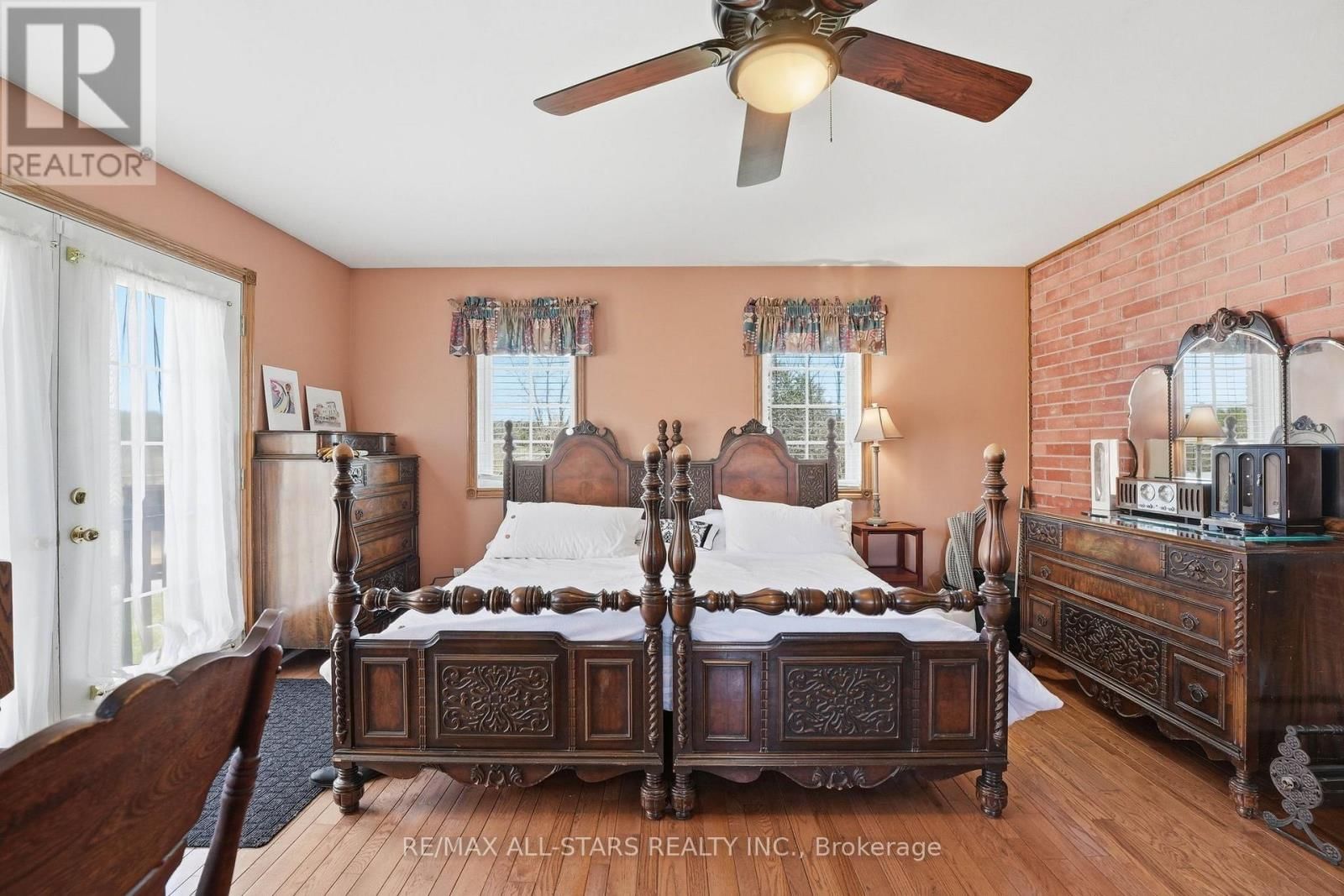 25472 LAKERIDGE ROAD Image 16