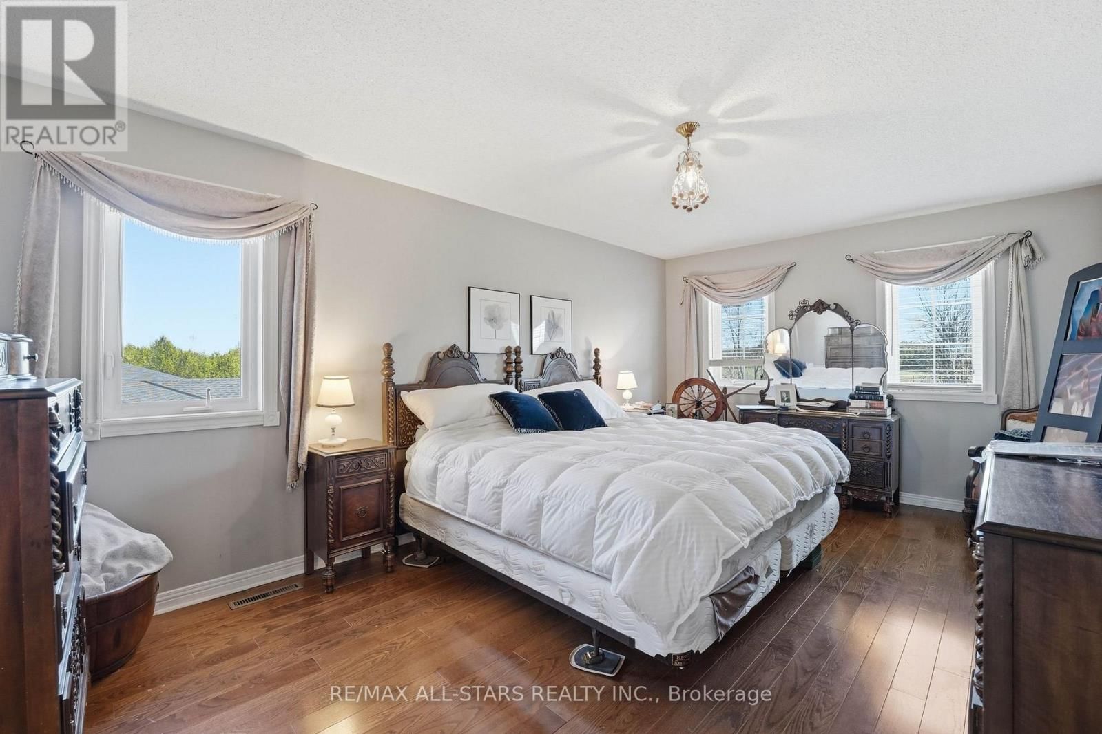 25472 LAKERIDGE ROAD Image 22