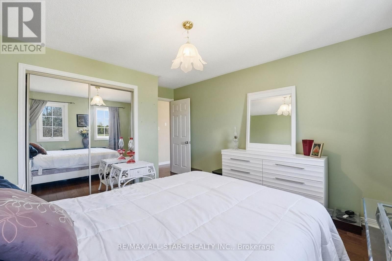 25472 LAKERIDGE ROAD Image 26