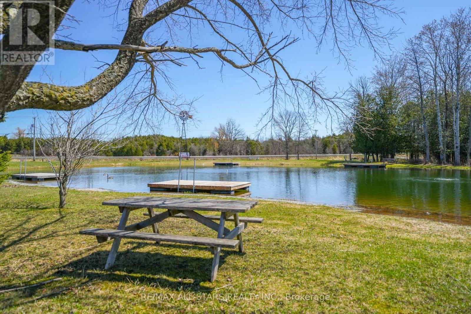 25472 LAKERIDGE ROAD Image 44