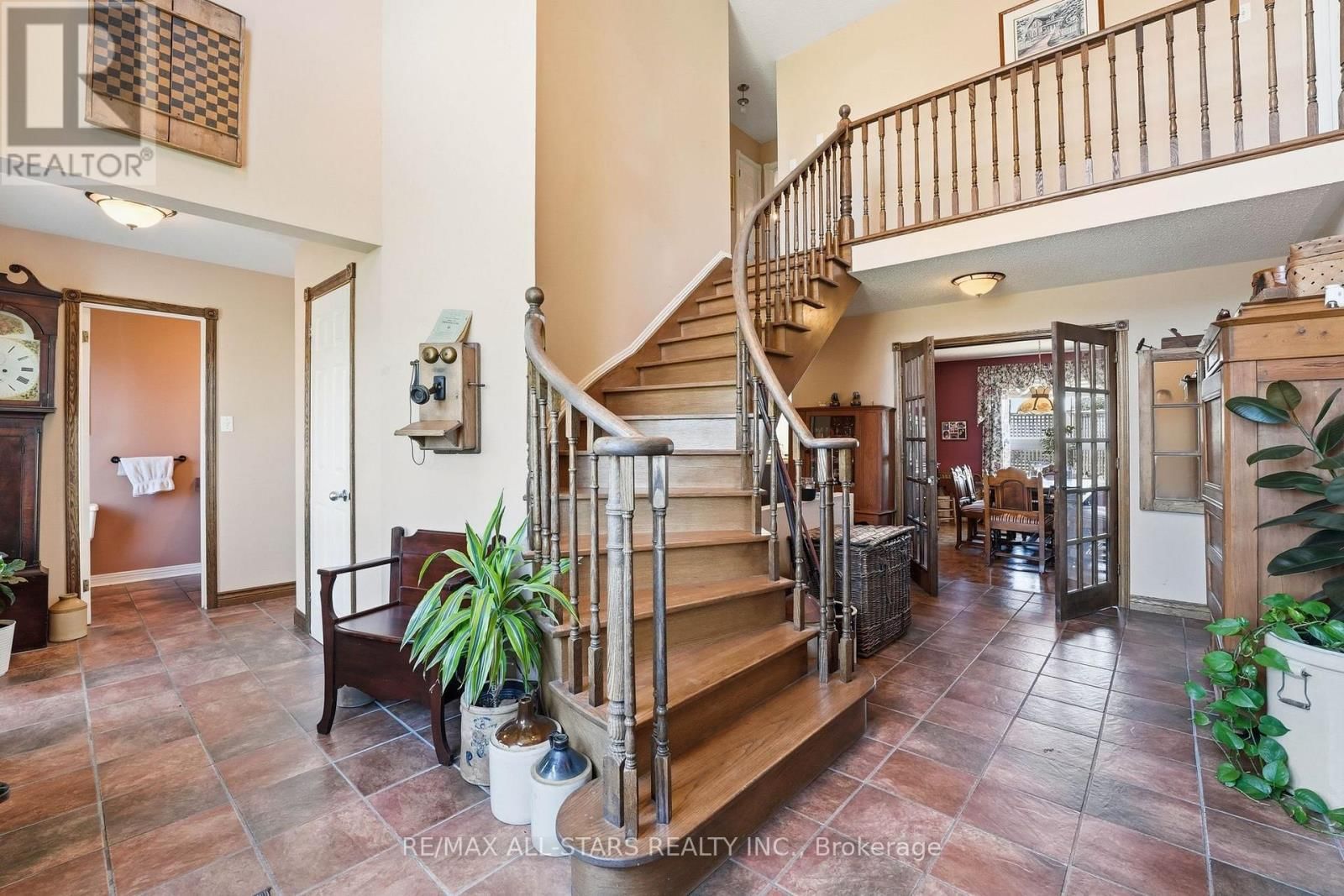 25472 LAKERIDGE ROAD Image 8