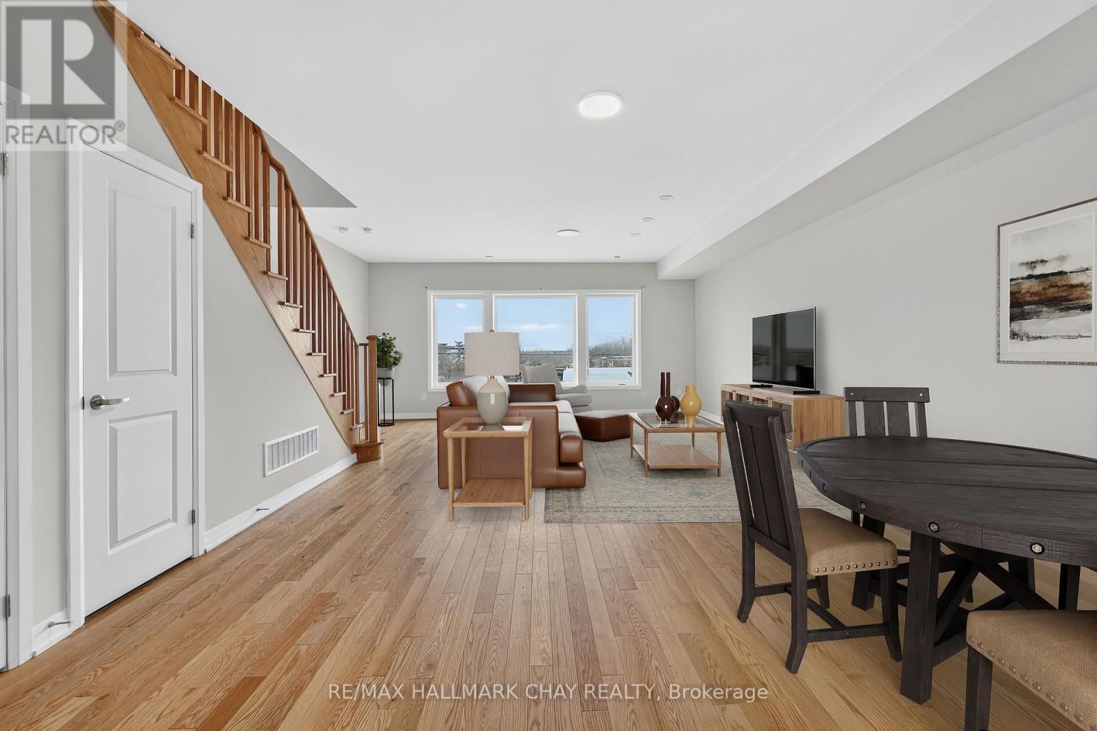 10 - 200 DISSETTE STREET Image 6