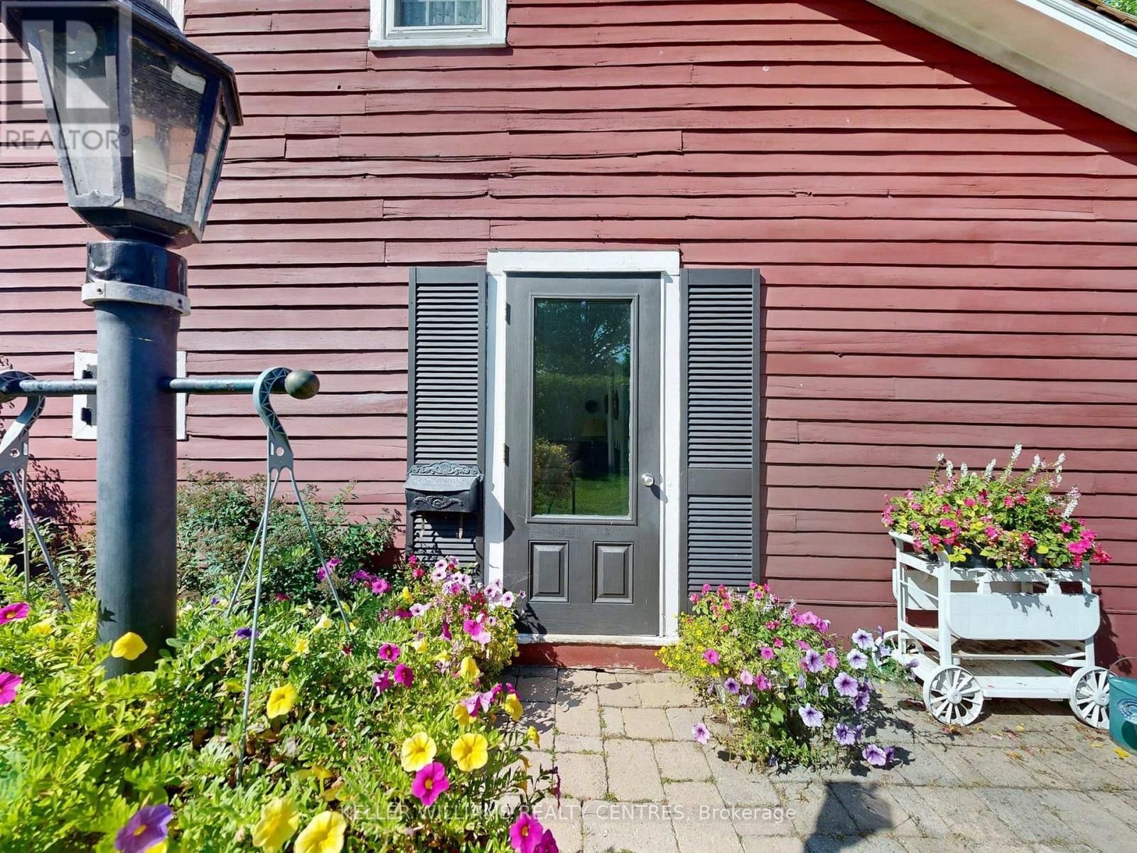 14 COLBORNE STREET Image 3