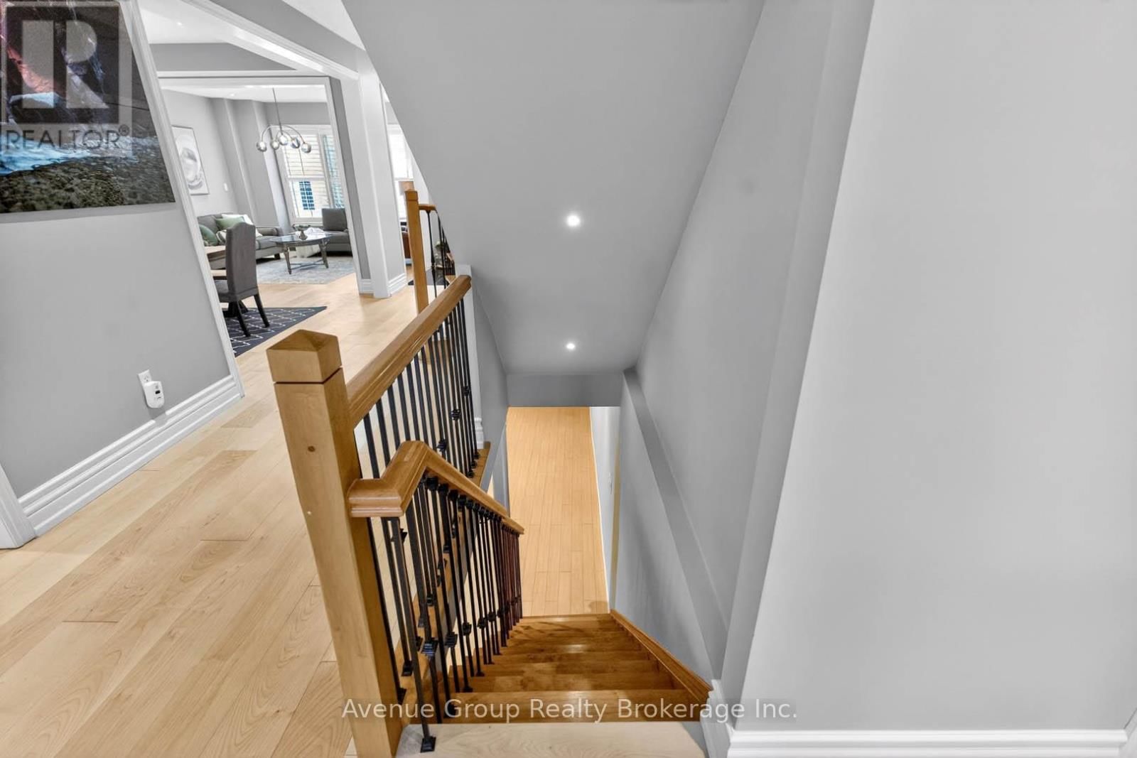 63 ADASTRA CRESCENT Image 33