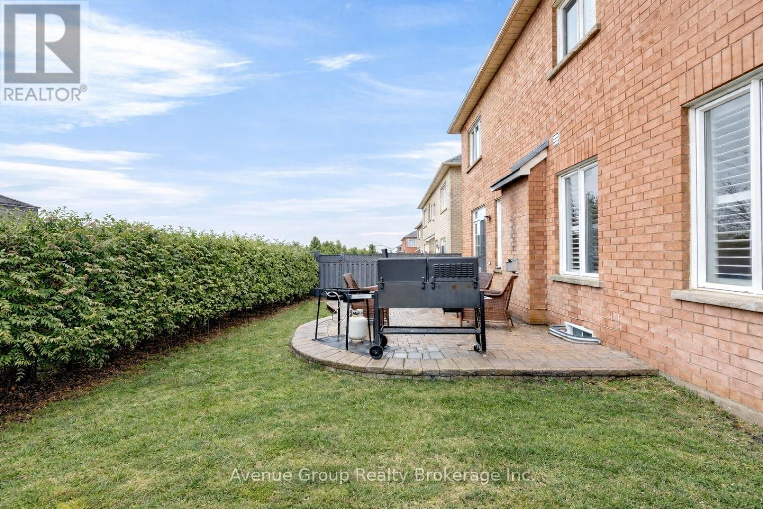 63 ADASTRA CRESCENT Image 42