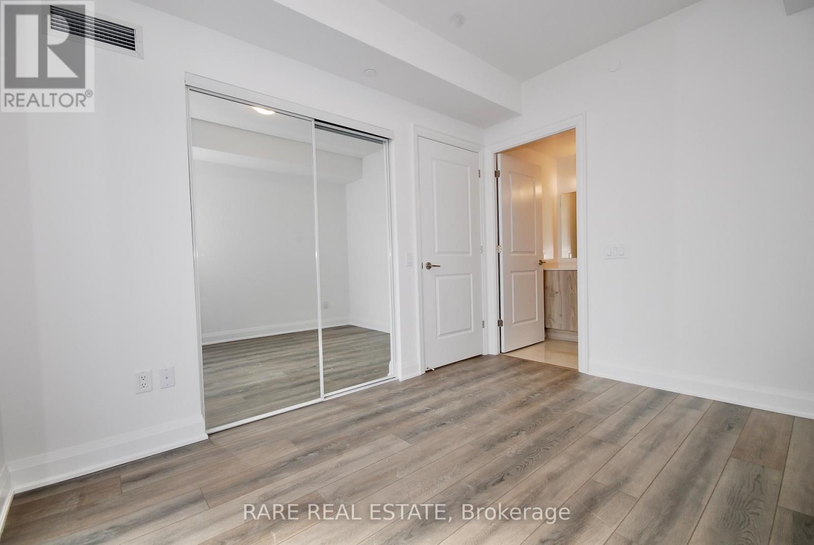 711E - 20 GATINEAU DRIVE Image 10