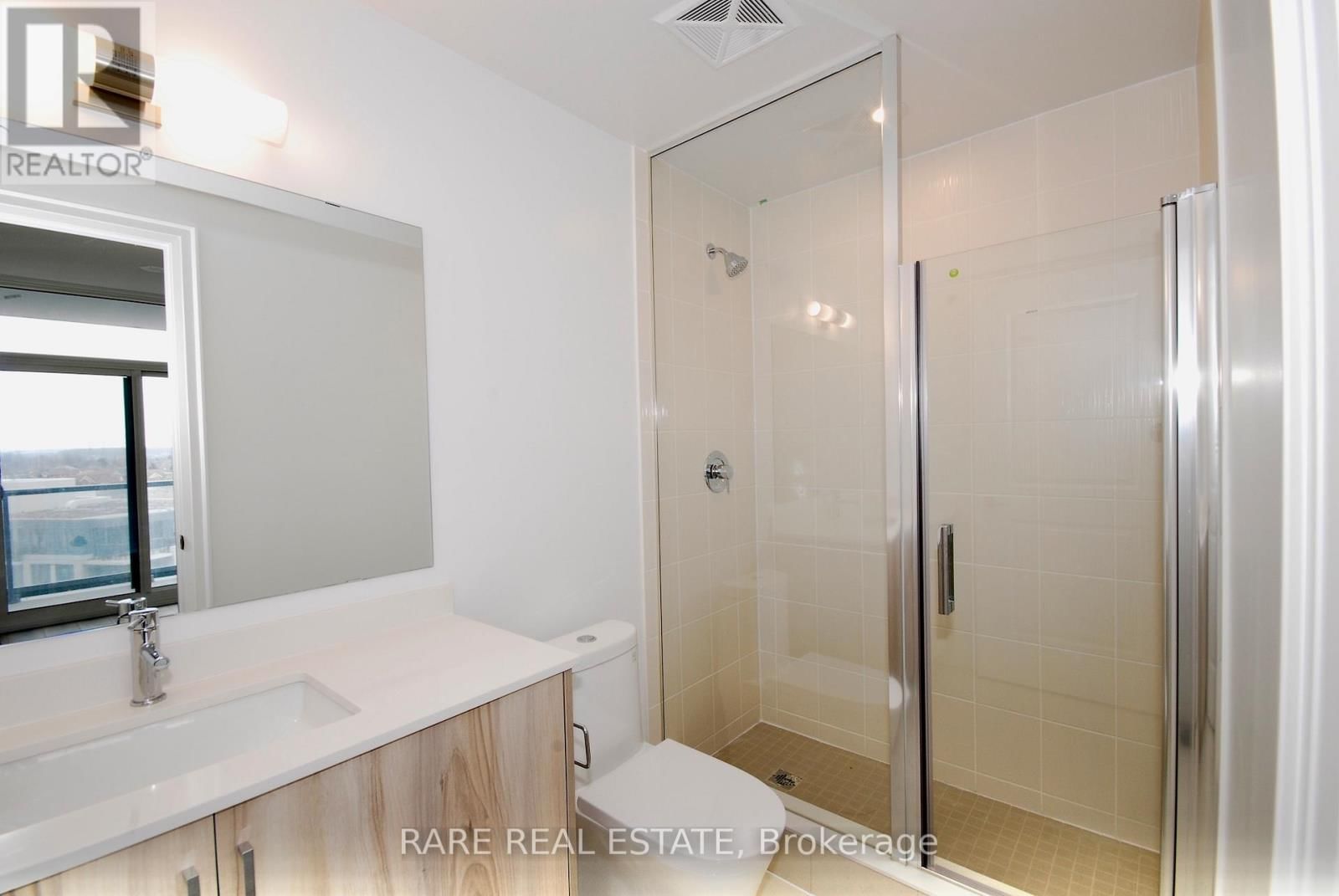 711E - 20 GATINEAU DRIVE Image 11