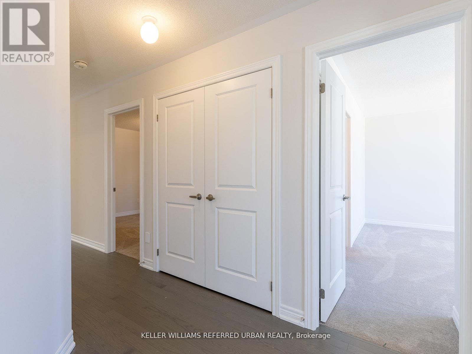 1470 DAVIS LOOP CIRCLE Image 21