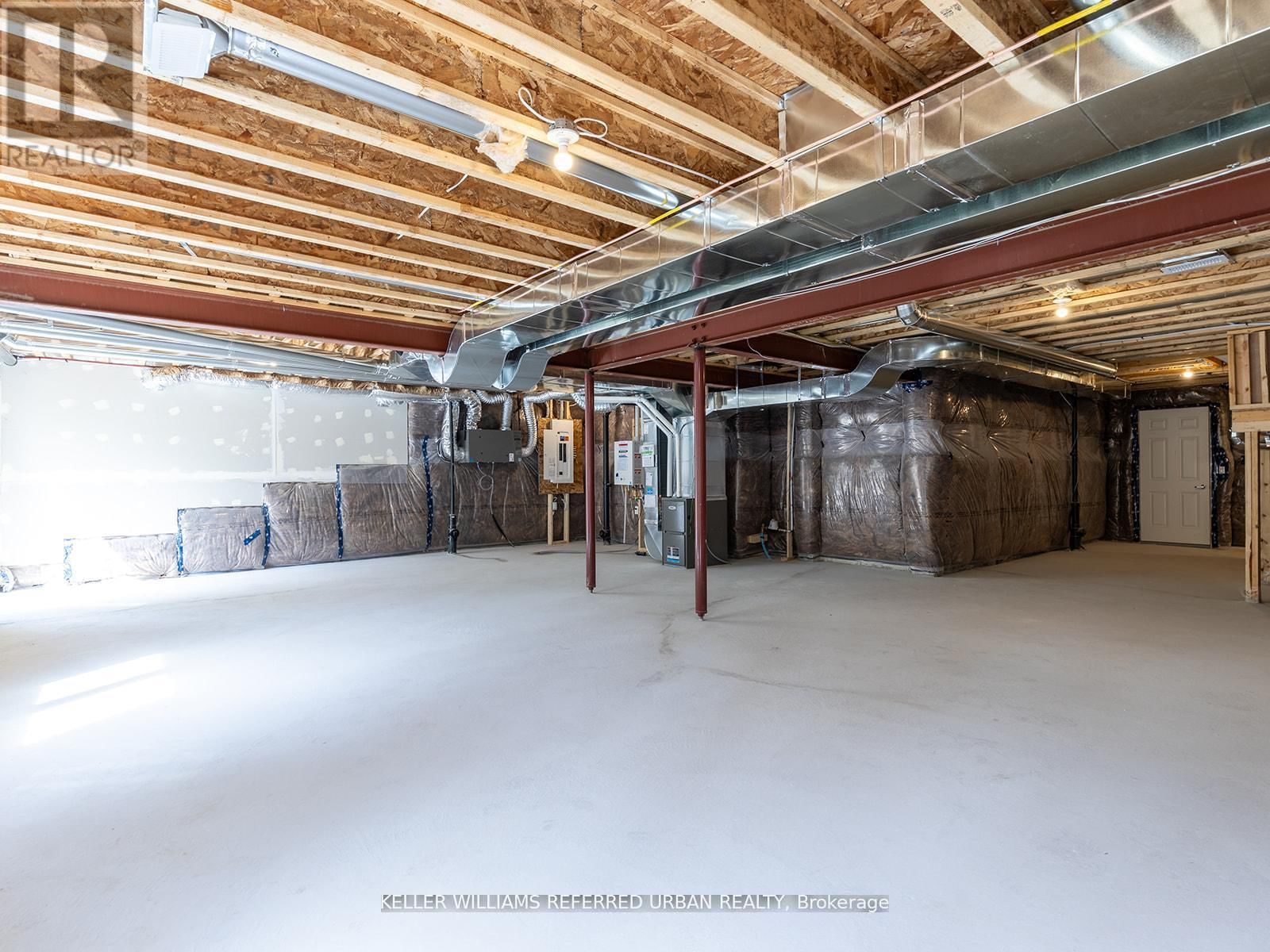 1470 DAVIS LOOP CIRCLE Image 47