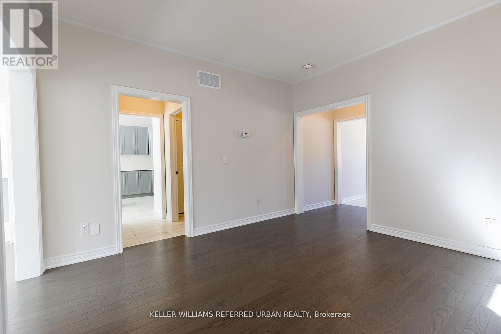 1470 DAVIS LOOP CIRCLE Image 7