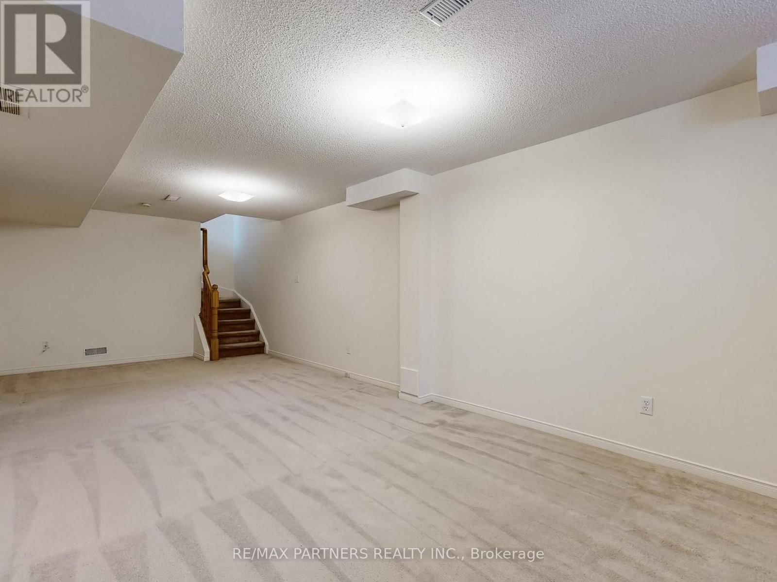 #27 - 50 RUBIN STREET Image 21