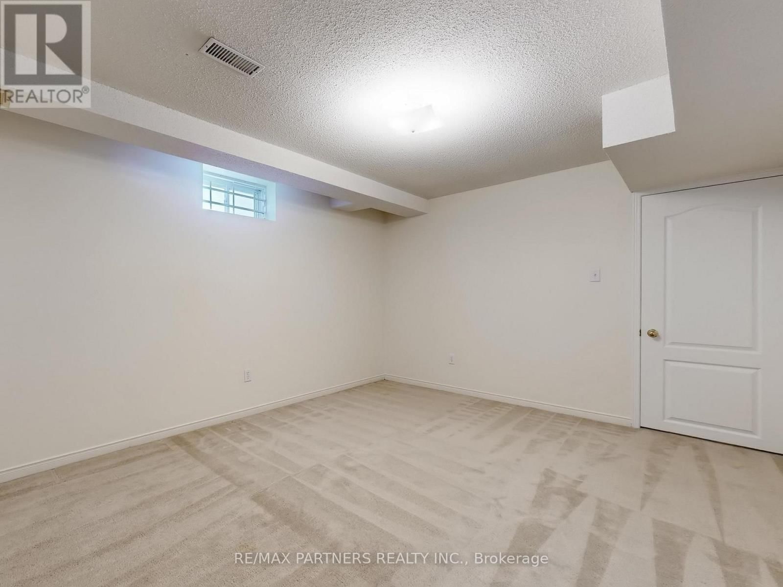 #27 - 50 RUBIN STREET Image 23