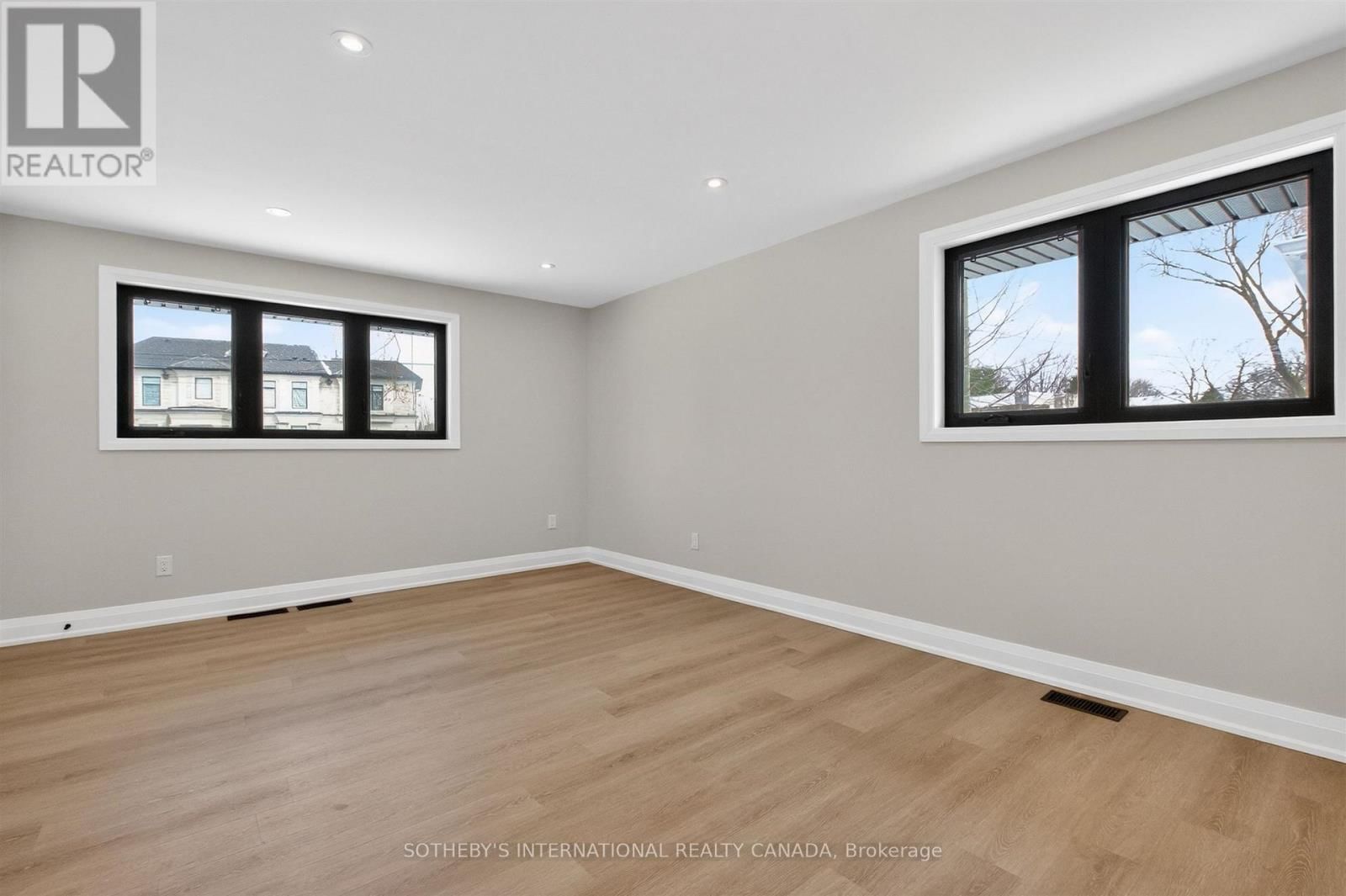 33 LANCER DRIVE Image 11