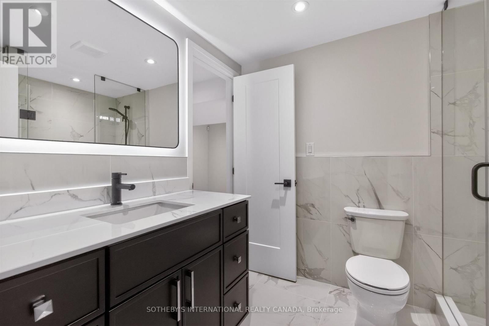 33 LANCER DRIVE Image 28