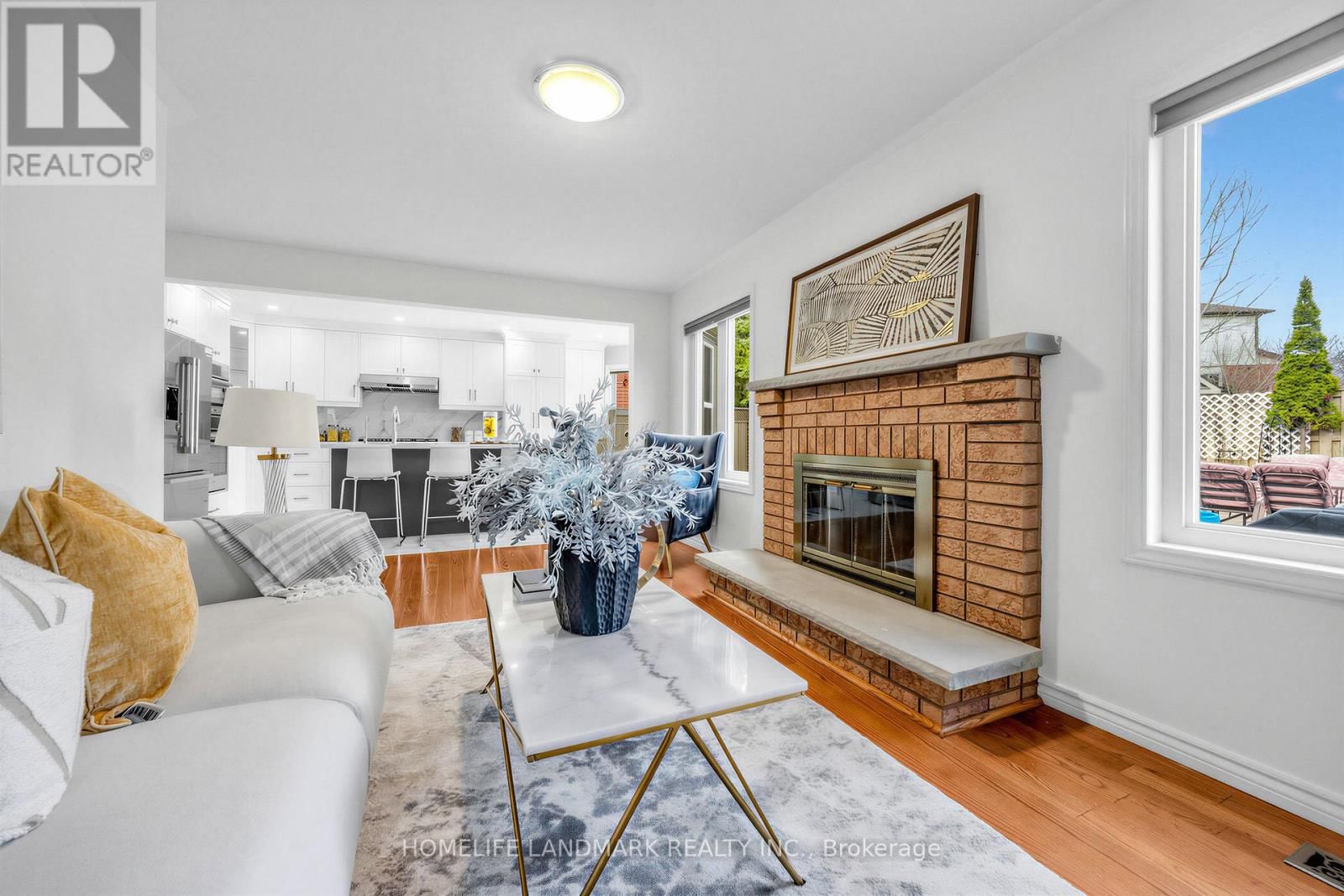 887 COLLEGE MANOR DRIVE Image 18