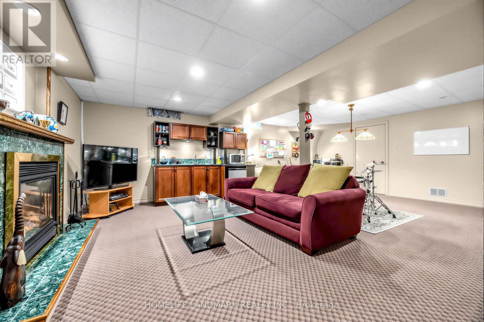 887 COLLEGE MANOR DRIVE Image 35