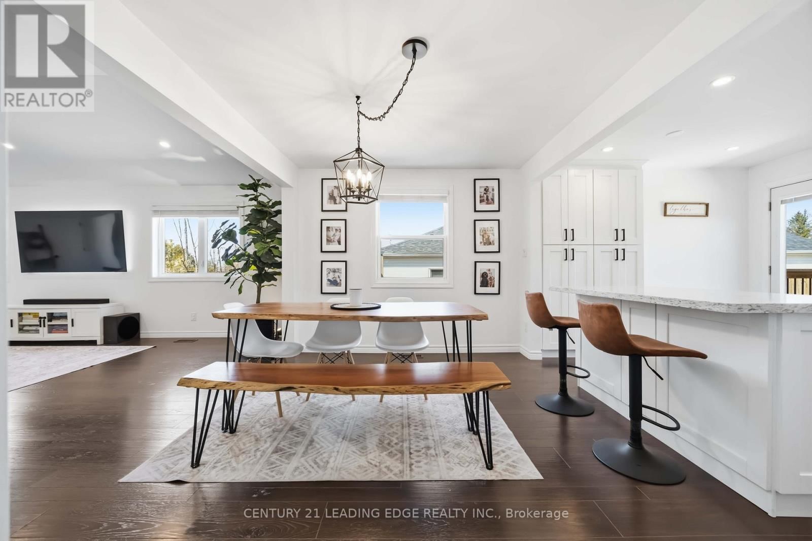 787 THIRD AVENUE Image 13