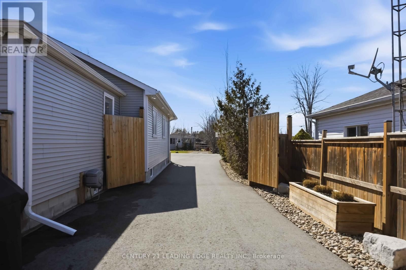 787 THIRD AVENUE Image 42