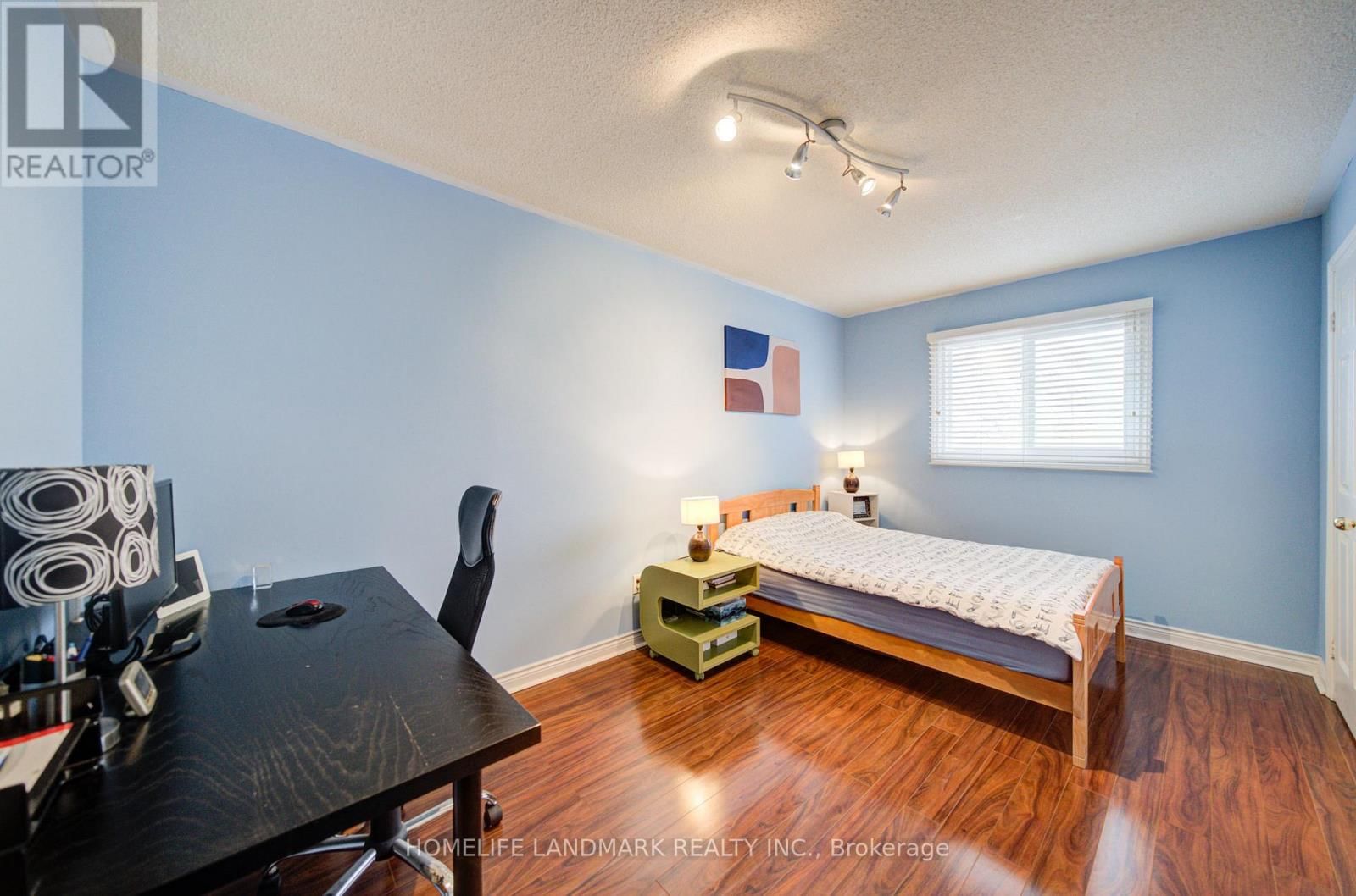 306 ESSEX AVENUE Image 25