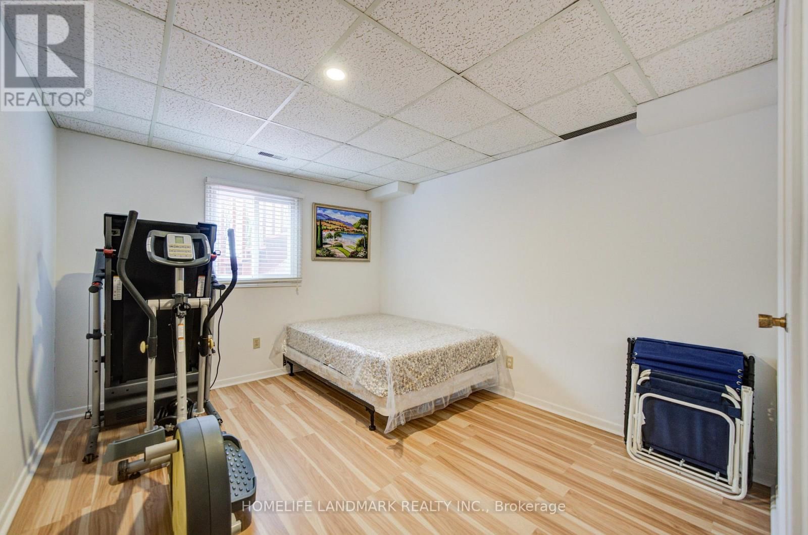 306 ESSEX AVENUE Image 37