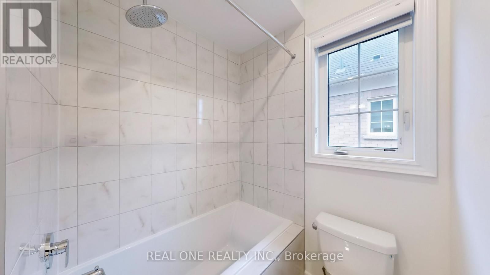 41 MENOTTI DRIVE Image 36