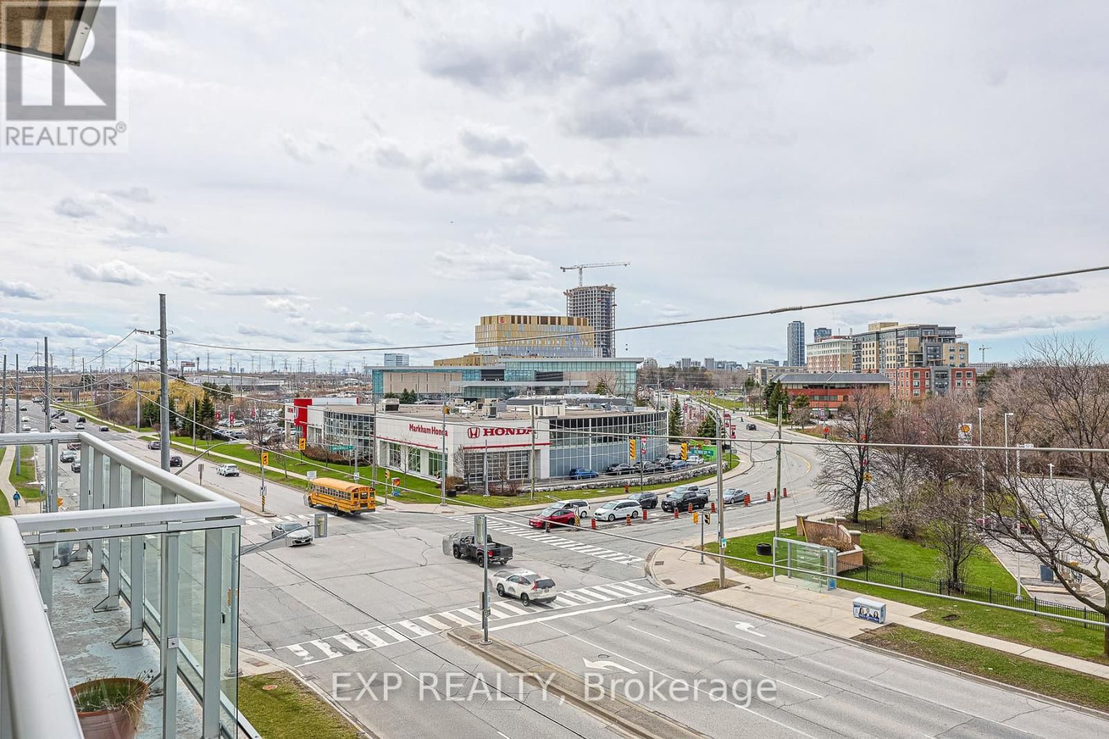 323 - 8323 KENNEDY ROAD Image 22