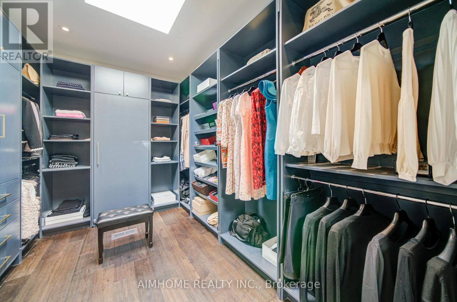 212 SUSSEX AVENUE Image 27