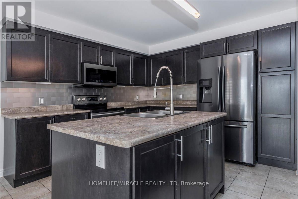 83 WILLOUGHBY WAY Image 11