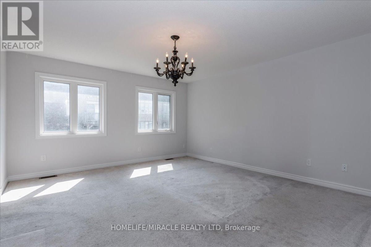 83 WILLOUGHBY WAY Image 22