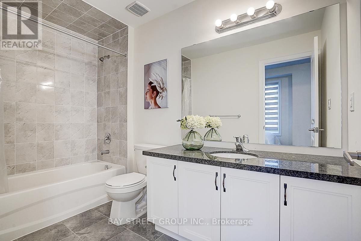 34 PHILLIPSEN WAY Image 10