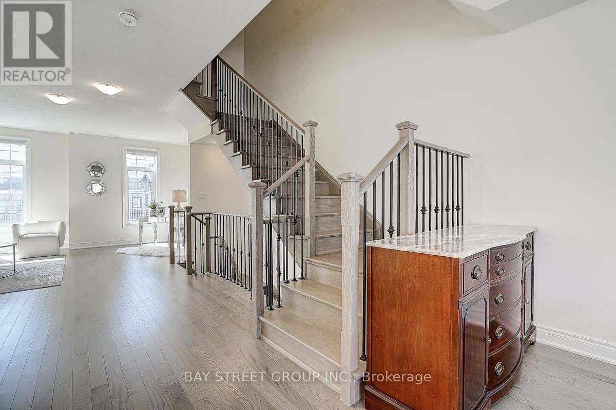 34 PHILLIPSEN WAY Image 21