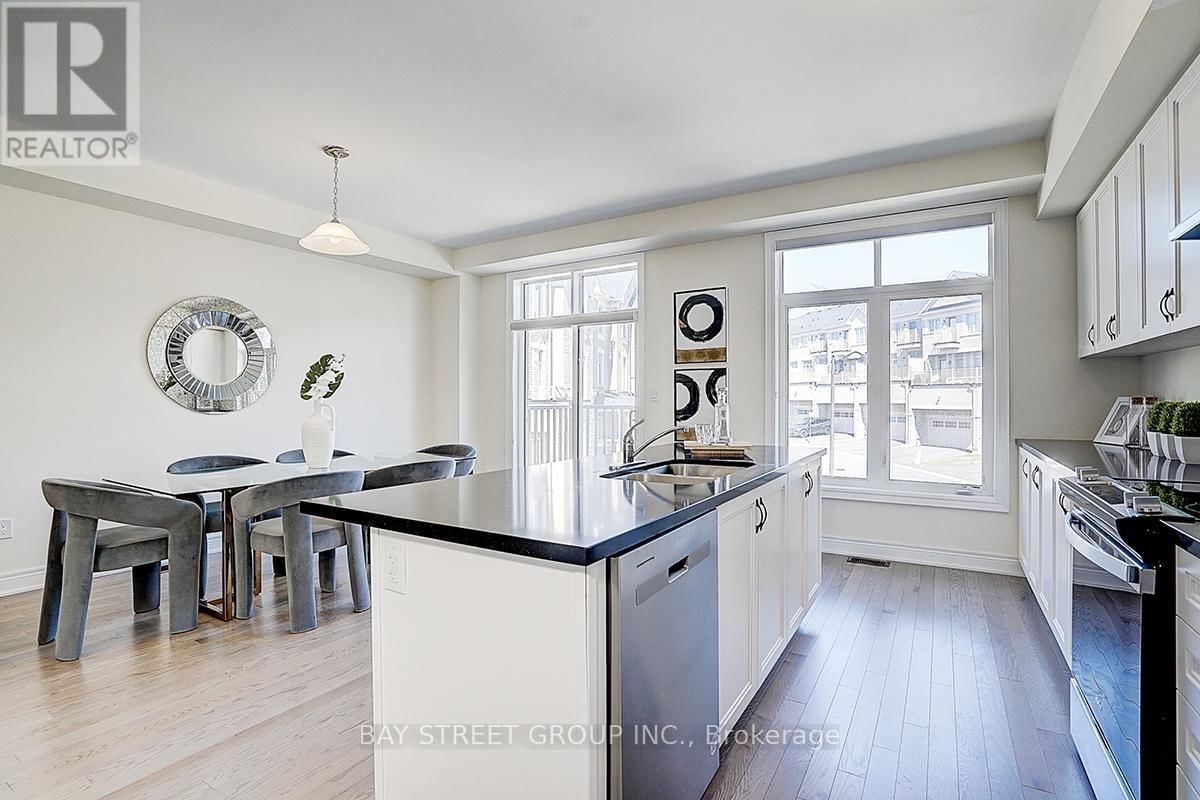 34 PHILLIPSEN WAY Image 31