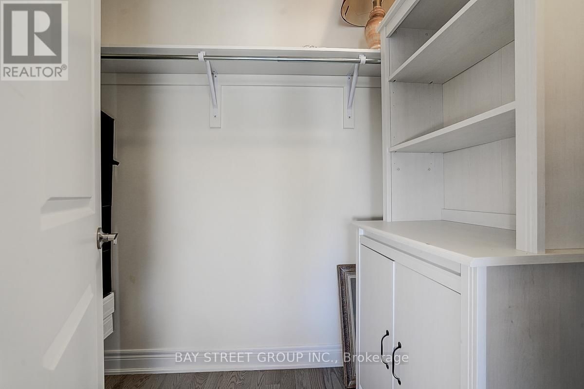 34 PHILLIPSEN WAY Image 40