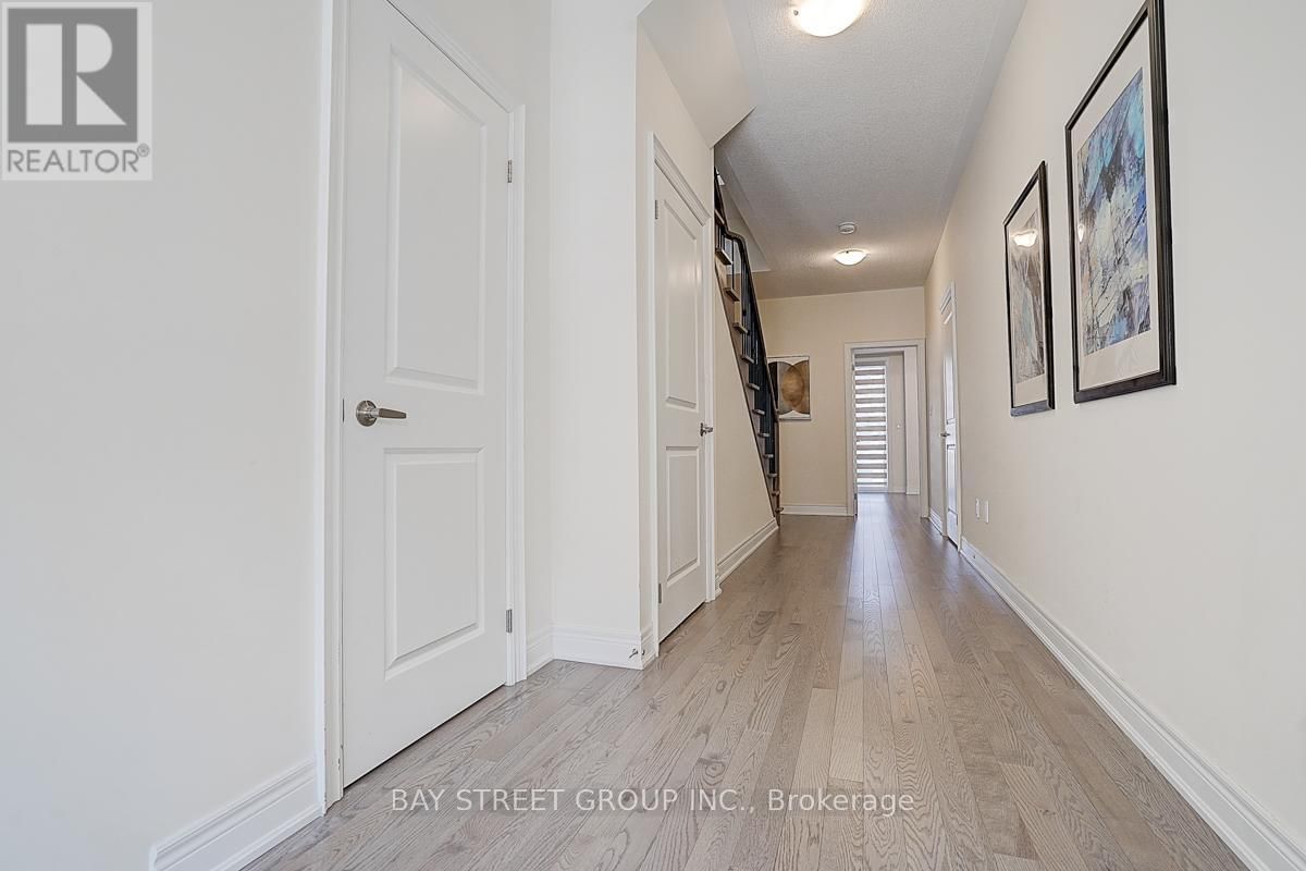 34 PHILLIPSEN WAY Image 5