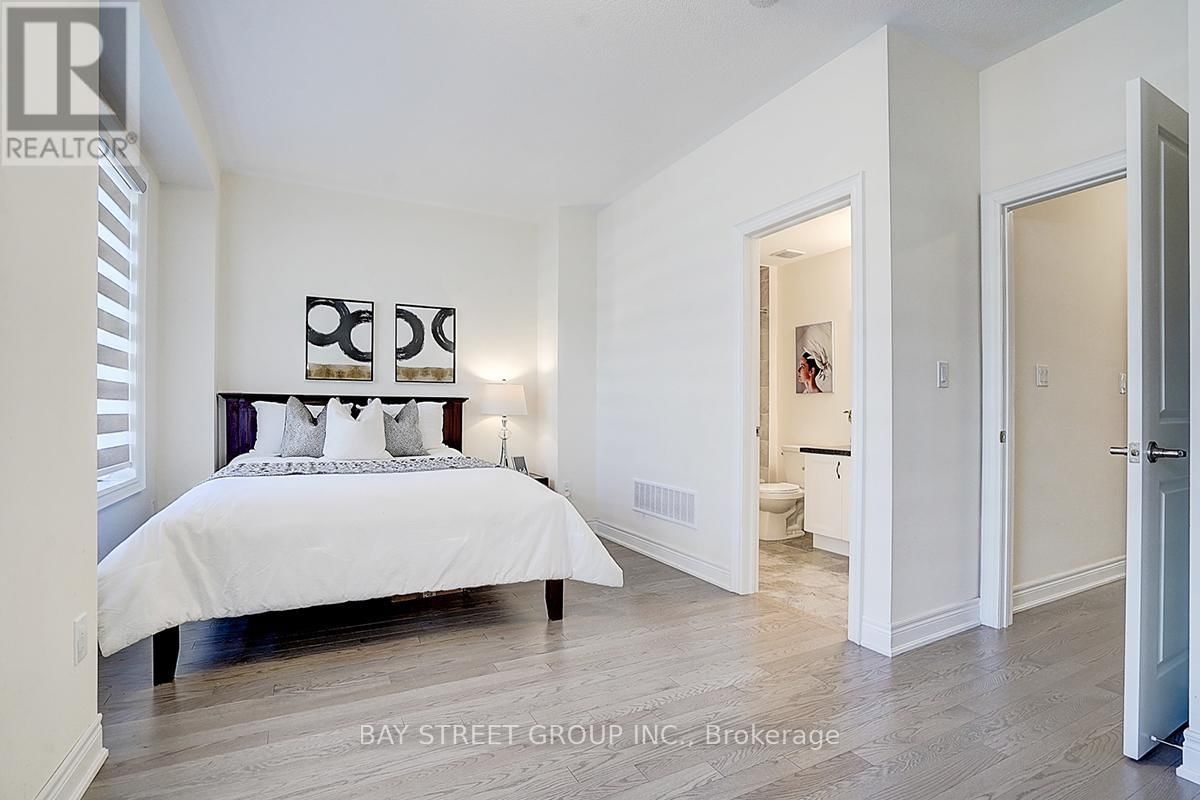 34 PHILLIPSEN WAY Image 7