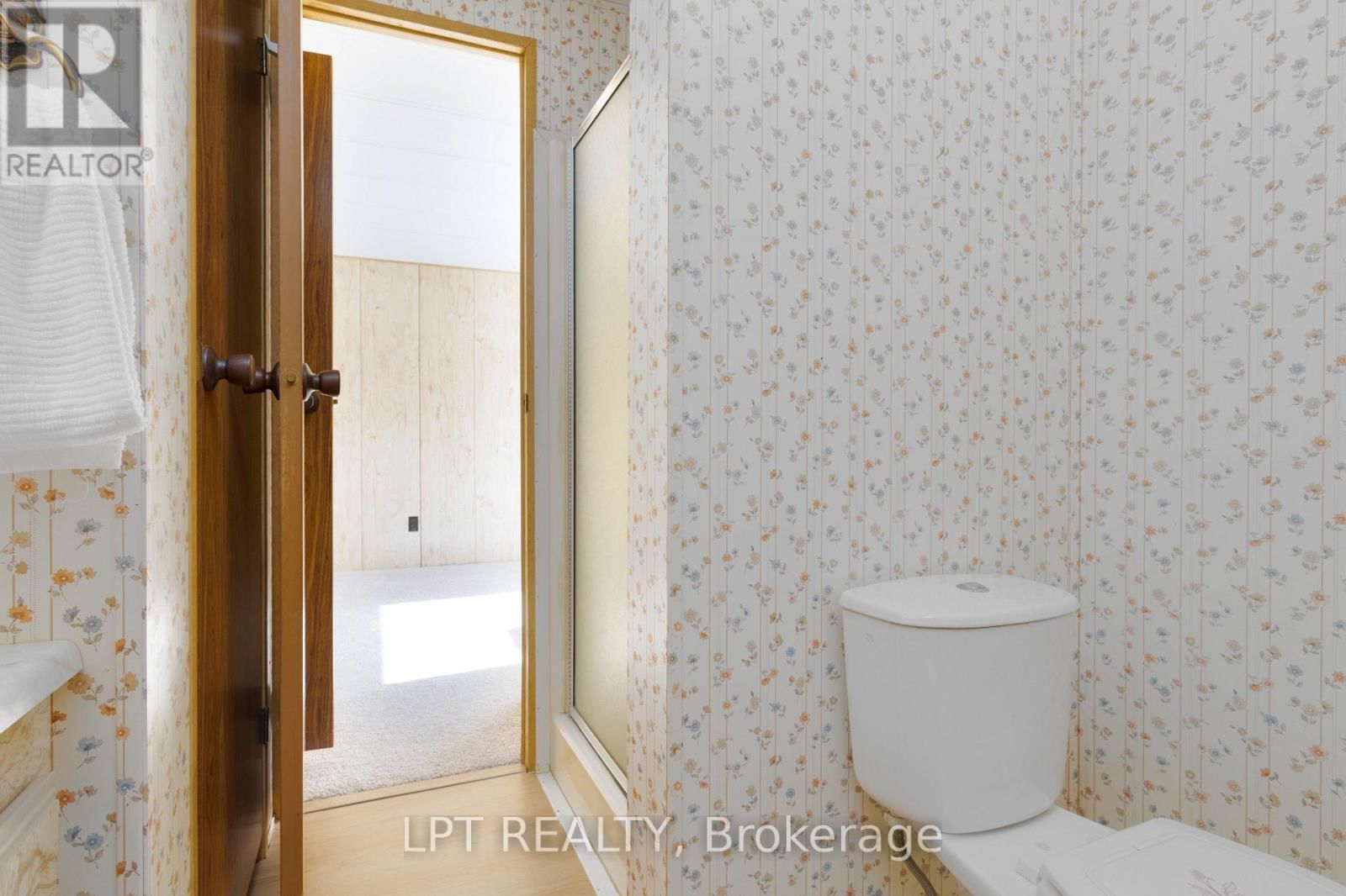 11 GENEVA COURT Image 20