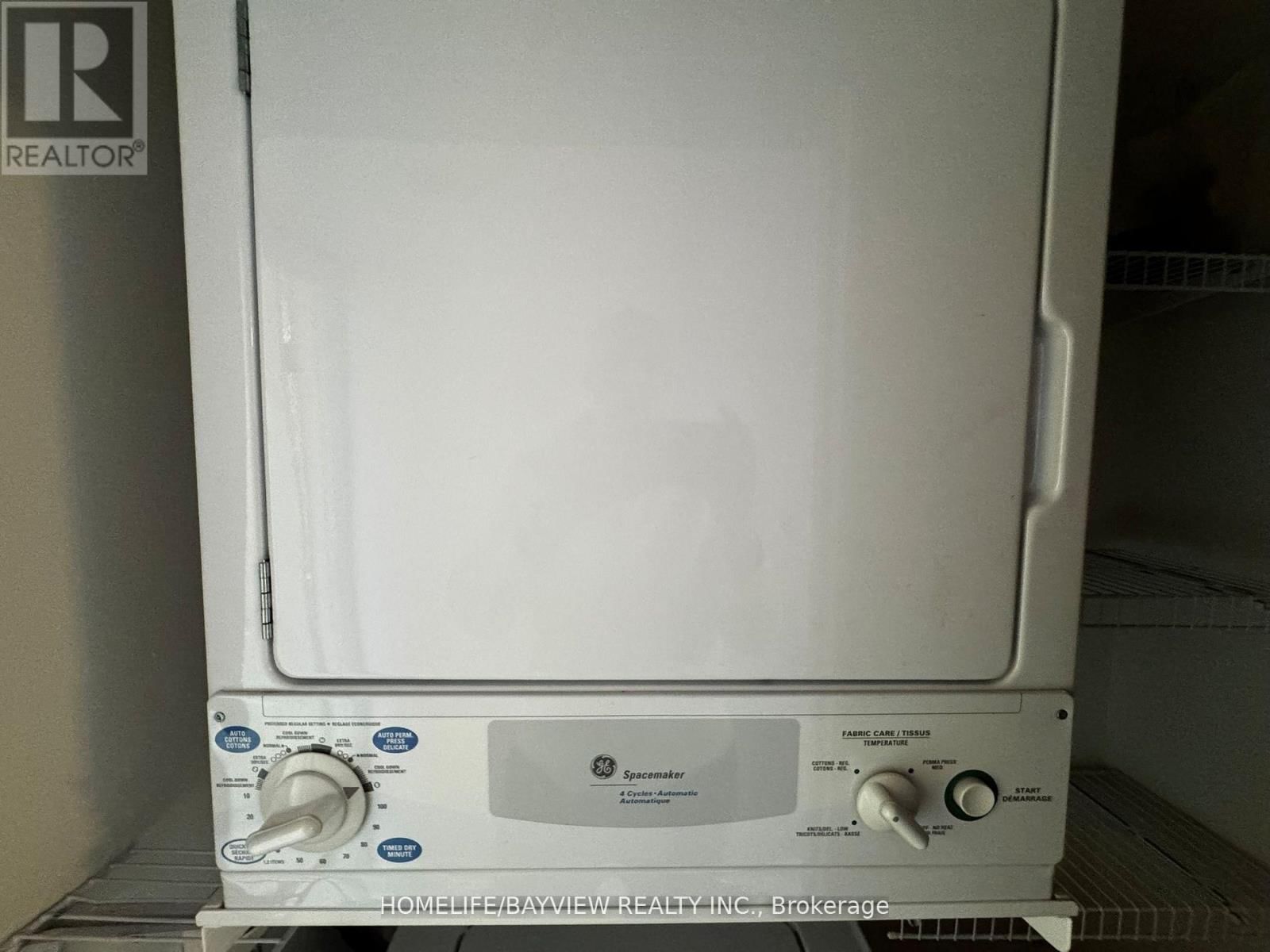 1009 - 11 ONEIDA CRESCENT Image 28