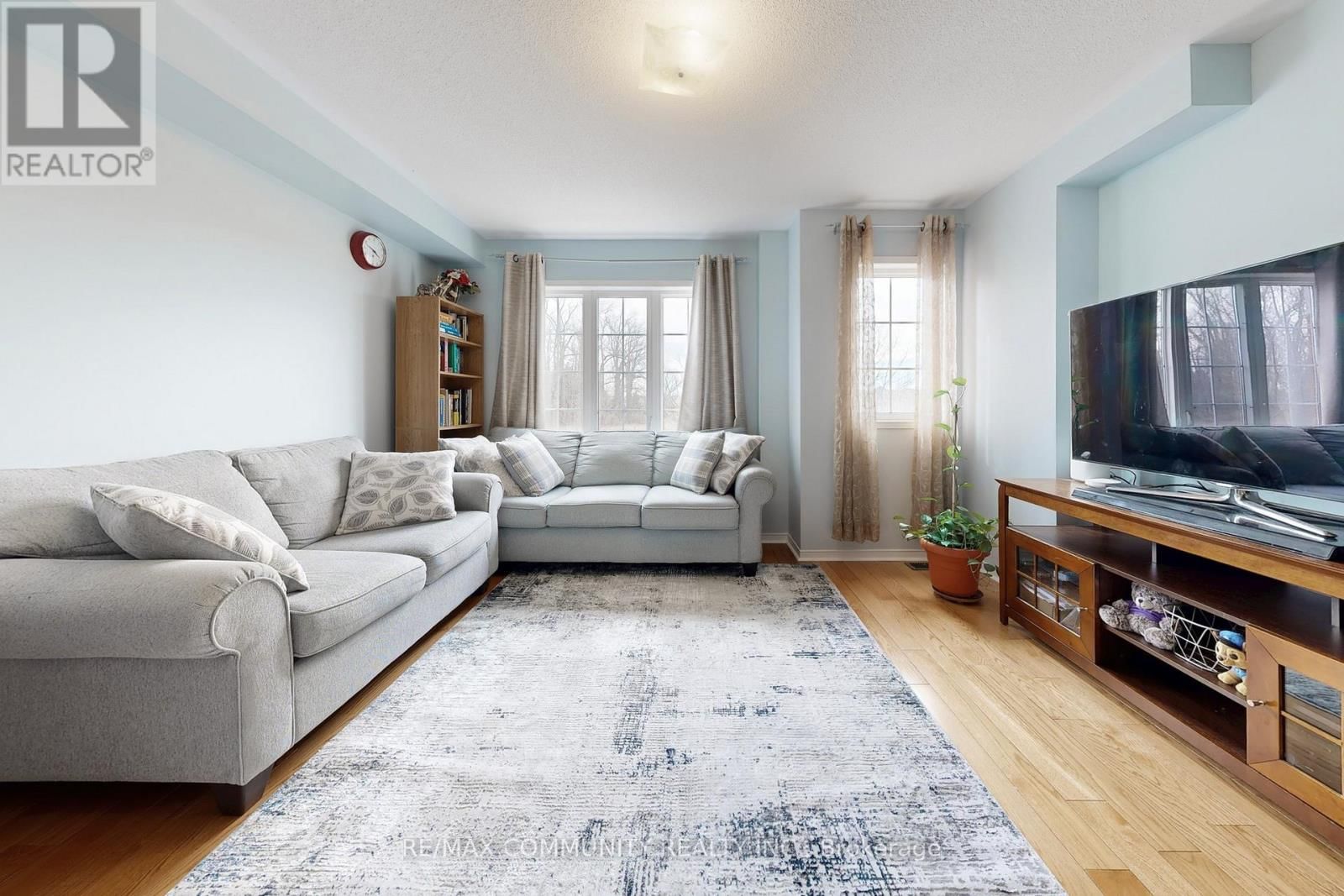 771 CORNELL ROUGE BOULEVARD Image 16