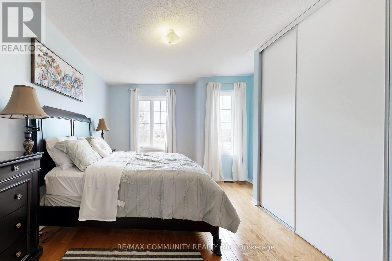 771 CORNELL ROUGE BOULEVARD Image 32