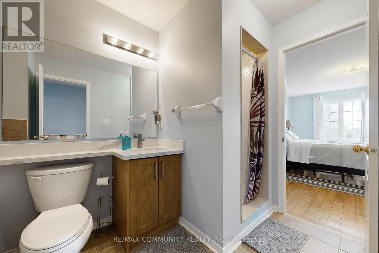 771 CORNELL ROUGE BOULEVARD Image 38