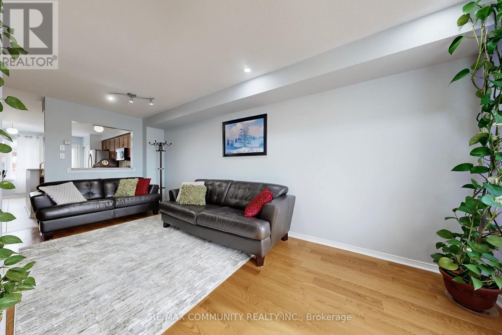 771 CORNELL ROUGE BOULEVARD Image 4