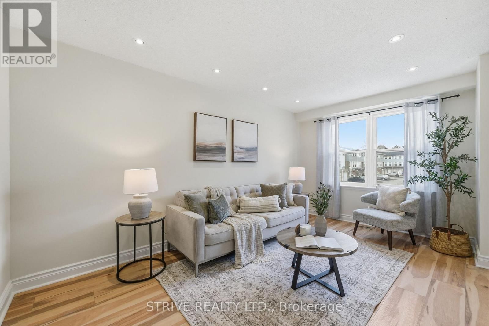 1718 JOHN STREET Image 4