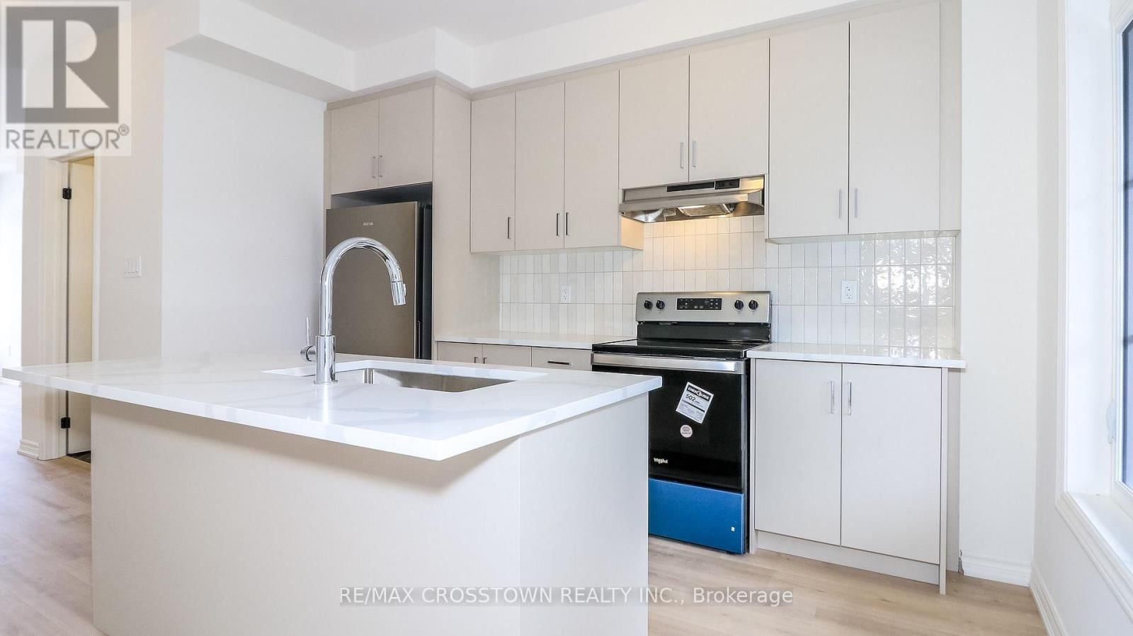 (Unit 6) - 1227 CORM STREET Image 17