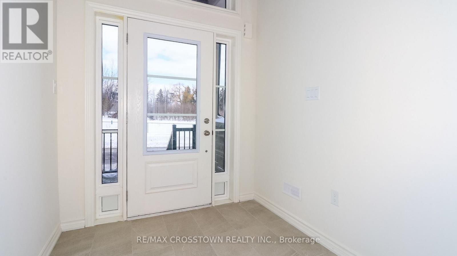 (Unit 6) - 1227 CORM STREET Image 3